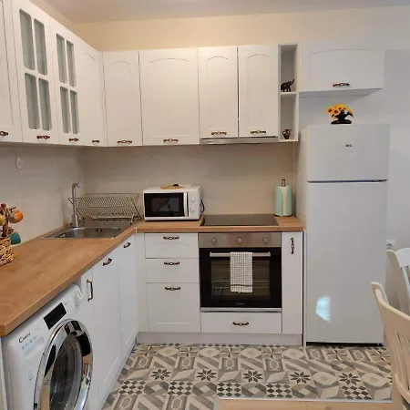 アパート Comfy & Quiet 2 Bed Flat Great Location Parking